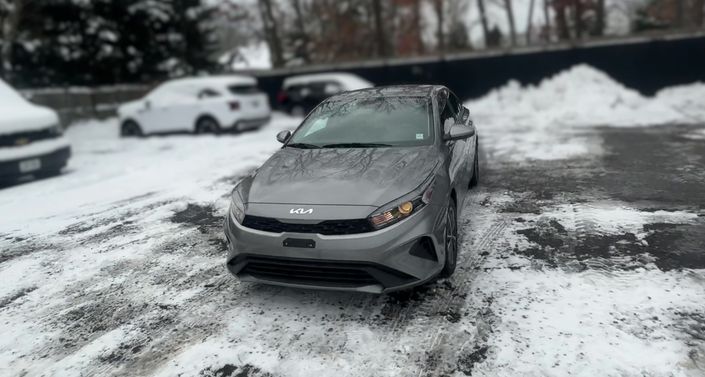 2024 Kia Forte LXS -
                Yaphank, NY