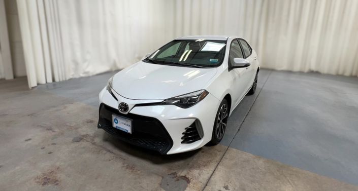 2018 Toyota Corolla SE Hero Image