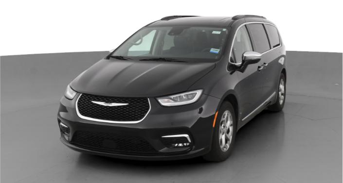 2022 Chrysler Pacifica Limited -
                Concord, NC