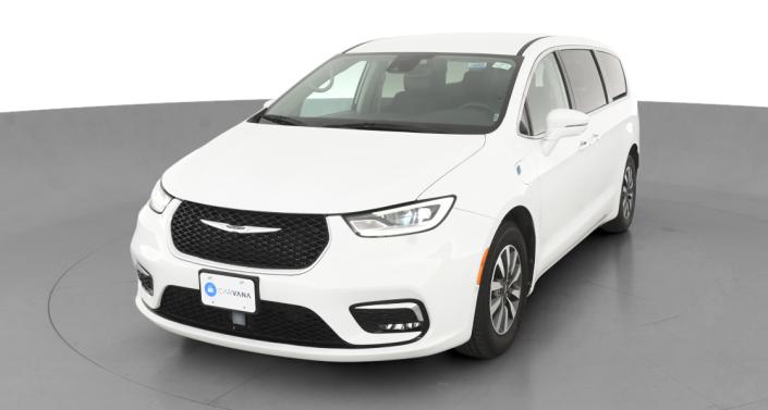 Thumbnail: 2022 Chrysler Pacifica - 1