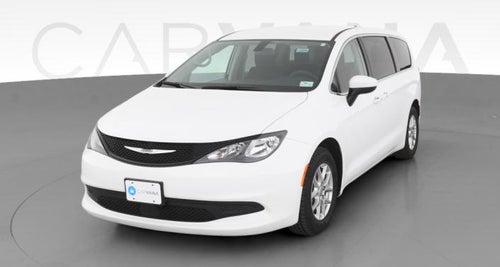 2022 Chrysler Voyager