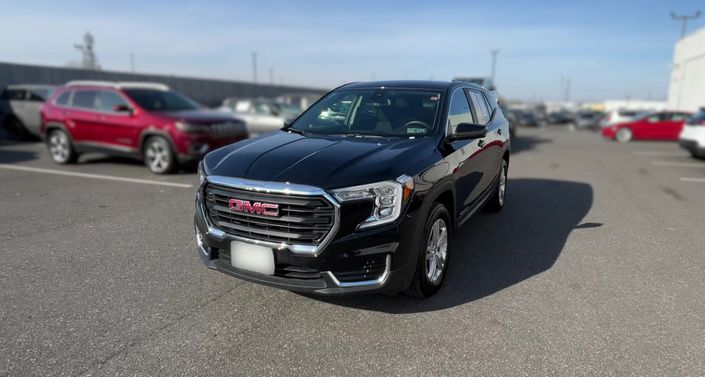 2024 GMC Terrain SLE Hero Image