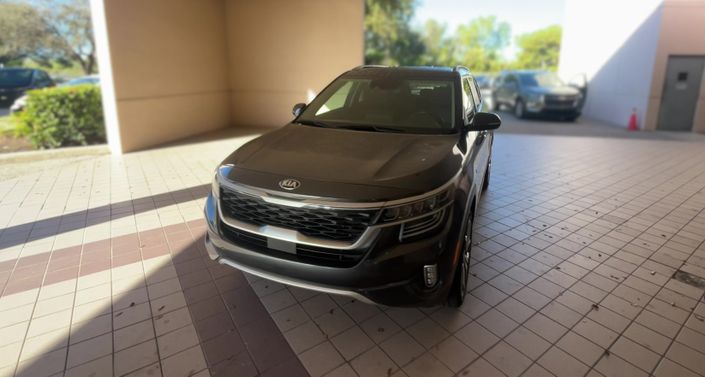 2021 Kia Seltos SX -
                Miami, FL