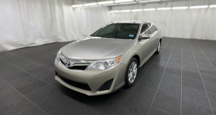 2014 Toyota Camry LE -
                Indianapolis, IN