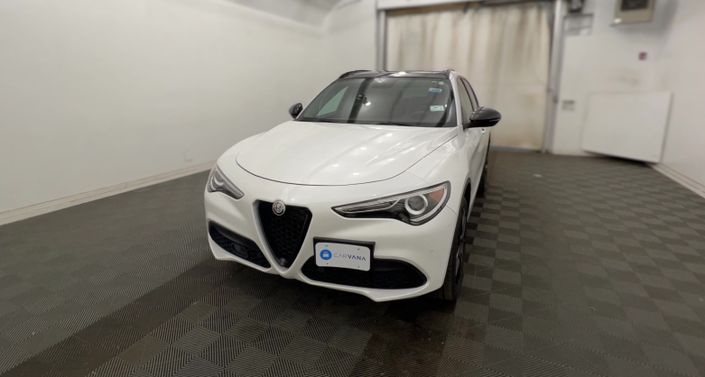 2019 Alfa Romeo Stelvio Ti -
                Framingham, MA