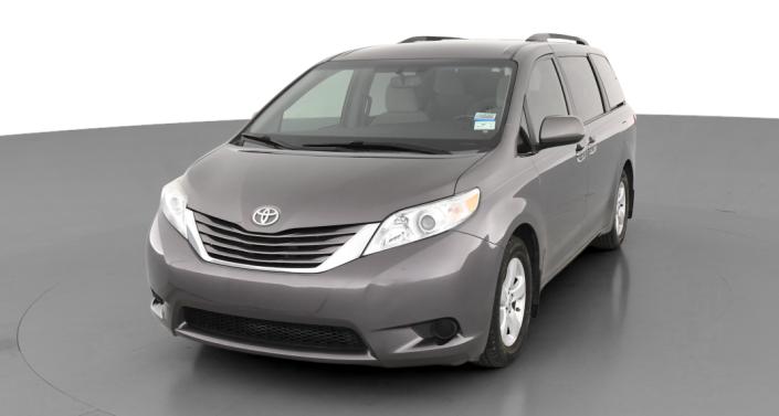 2016 Toyota Sienna LE -
                Auburn, GA