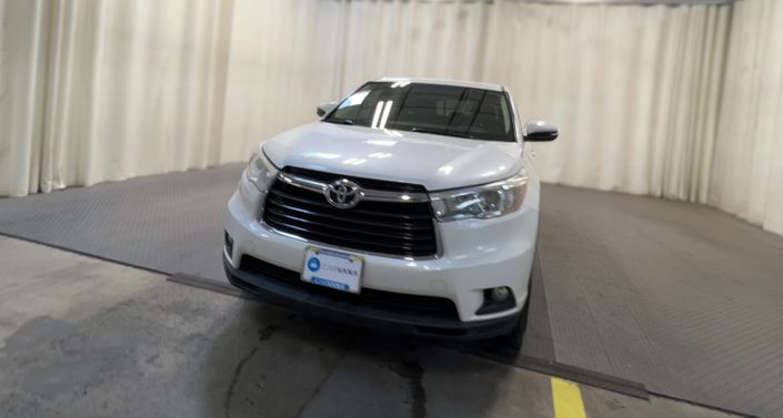 2016 Toyota Highlander Plus -
                Riverside, CA