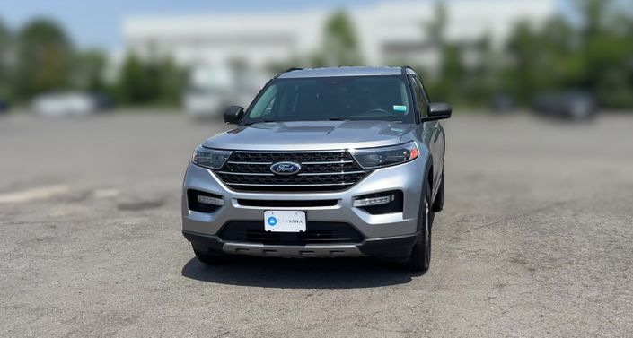 2023 Ford Explorer XLT Hero Image