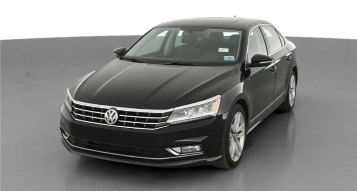 2017 Volkswagen Passat SE -
                Hebron, OH