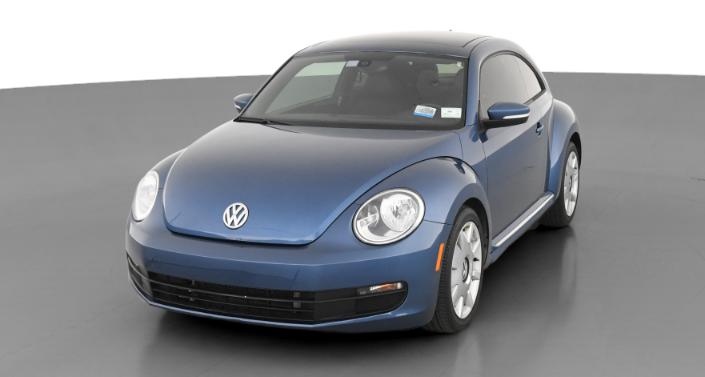 2016 Volkswagen Beetle SE Hero Image