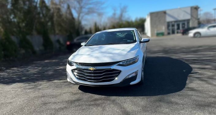 2023 Chevrolet Malibu LT Hero Image
