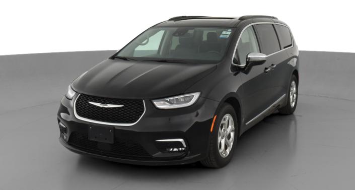 2022 Chrysler Pacifica Limited -
                Concord, NC