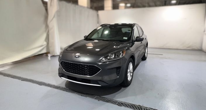 2020 Ford Escape SE Hero Image
