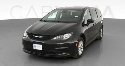 2023 Chrysler Voyager