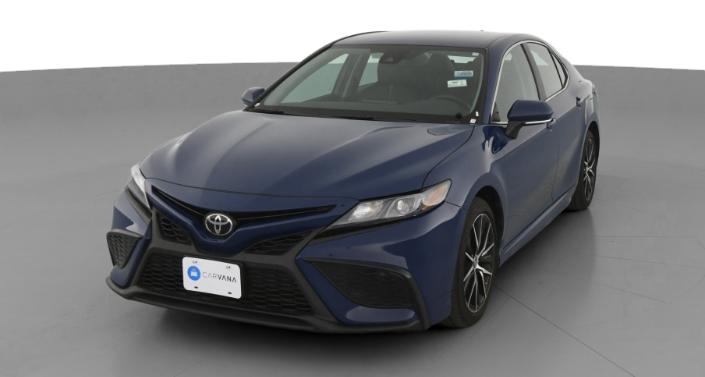 2024 Toyota Camry SE Hero Image