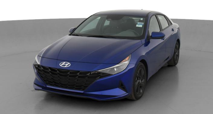 2022 Hyundai Elantra SEL Hero Image