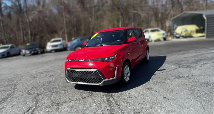2024 Kia Soul LX Hero Image