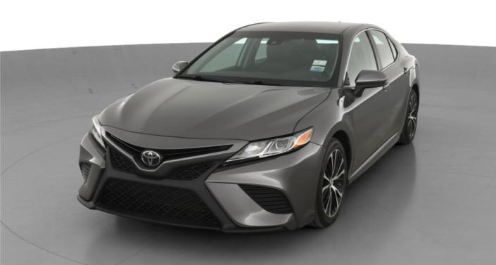 2019 Toyota Camry SE -
                Lorain, OH