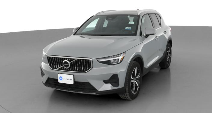 2024 Volvo XC40 B5 Core -
                Richton Park, IL