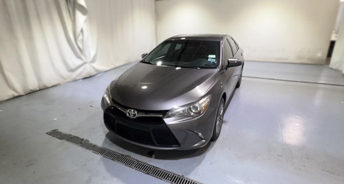 2016 Toyota Camry SE -
                Auburn, GA