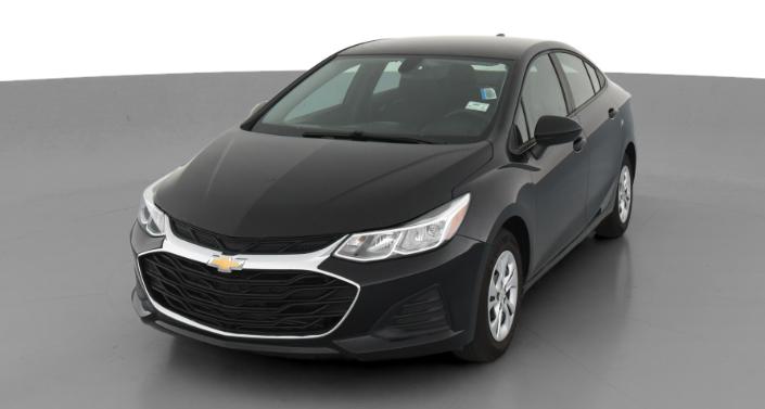 2019 Chevrolet Cruze LS Hero Image