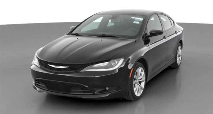 2015 Chrysler 200 S -
                Trenton, OH