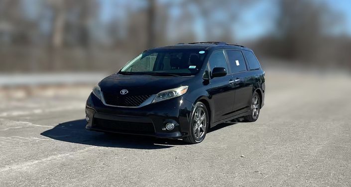 2017 Toyota Sienna SE -
                Bessemer, AL