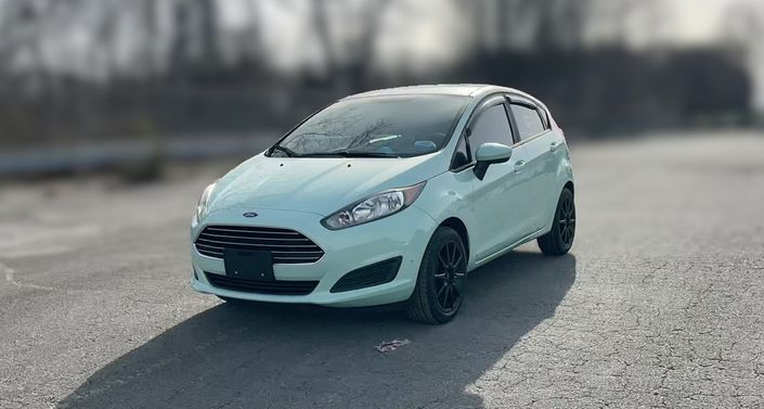 2017 Ford Fiesta SE Hero Image