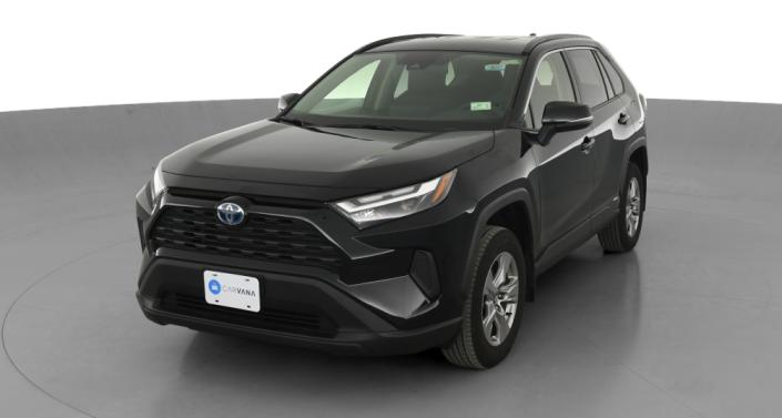 2022 Toyota RAV4 XLE Hero Image