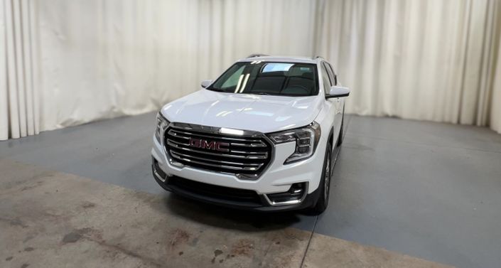 2024 GMC Terrain SLT -
                Riverside, CA