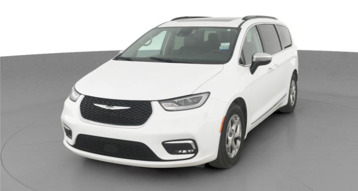 2023 Chrysler Pacifica Limited -
                Hebron, OH