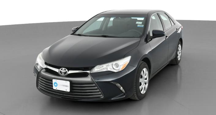 2017 Toyota Camry LE Hero Image