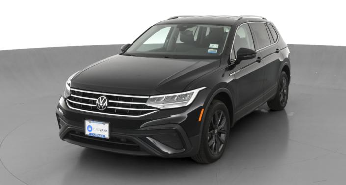 2023 Volkswagen Tiguan SE Hero Image
