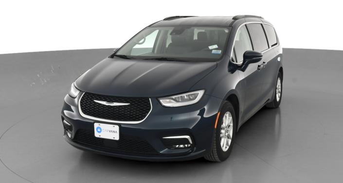 2022 Chrysler Pacifica Touring L -
                Lorain, OH