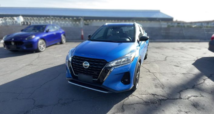 2021 Nissan Kicks SR Hero Image