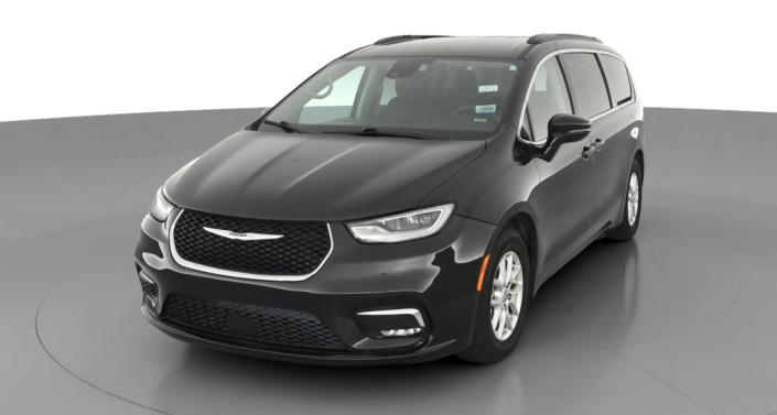 2022 Chrysler Pacifica Touring L Hero Image