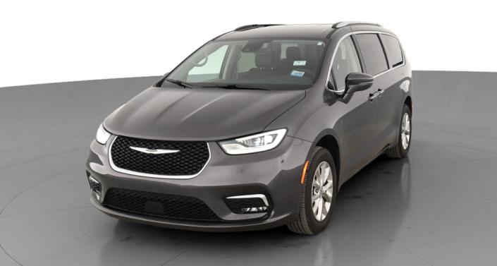 2021 Chrysler Pacifica Touring L Hero Image