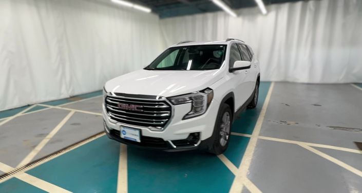 2024 GMC Terrain SLT -
                Akron, NY