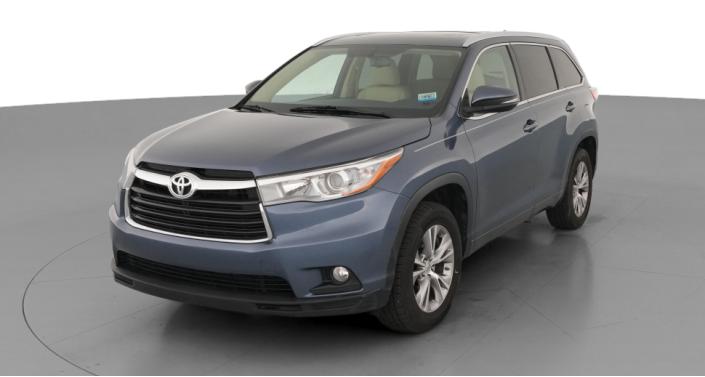 2015 Toyota Highlander XLE Hero Image