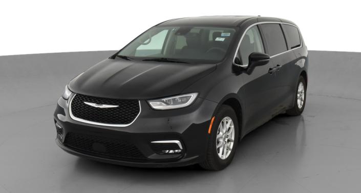 2023 Chrysler Pacifica Touring L -
                Concord, NC