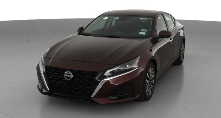 2023 Nissan Altima SV -
                Hebron, OH