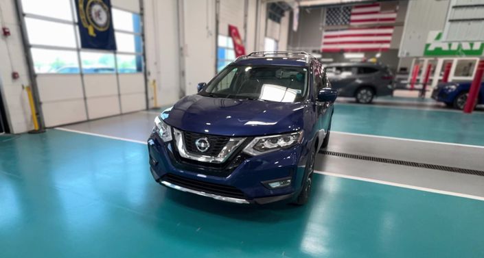 2019 Nissan Rogue SL Hero Image