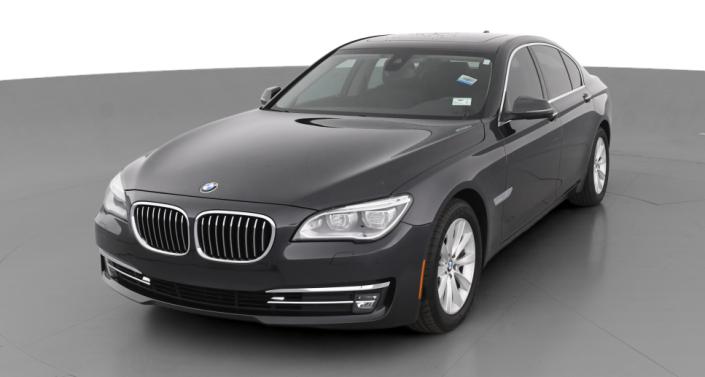 2015 BMW 7 Series 740i Hero Image