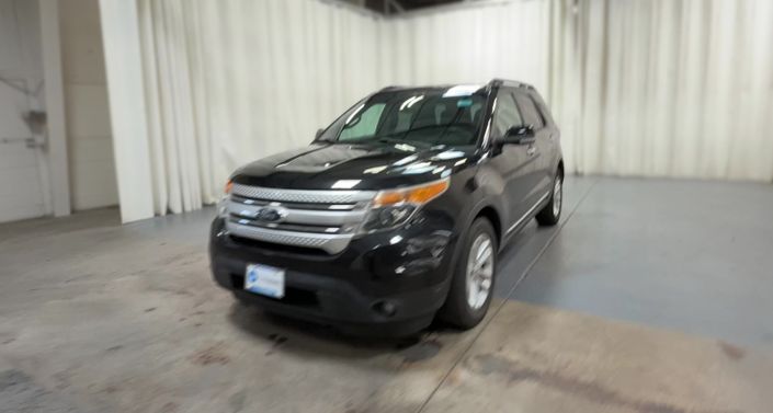 Thumbnail: 2015 Ford Explorer - 1