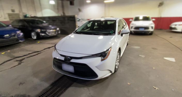 2024 Toyota Corolla LE -
                Ashburn, VA