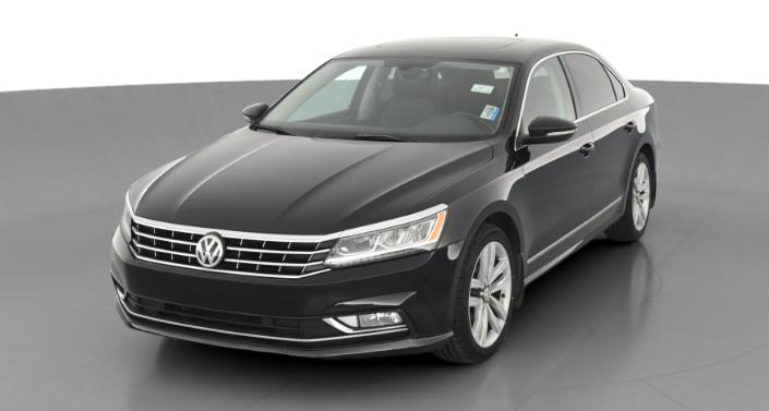 2017 Volkswagen Passat SE Hero Image