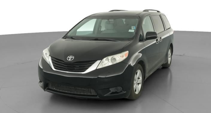 Thumbnail: 2017 Toyota Sienna - 1