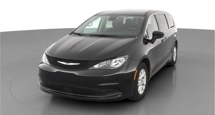 2024 Chrysler Voyager LX Hero Image