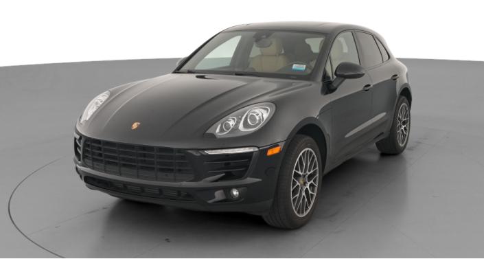 2017 Porsche Macan Base Hero Image