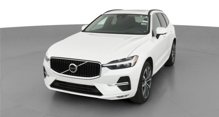 2022 Volvo XC60 B5 Momentum Hero Image